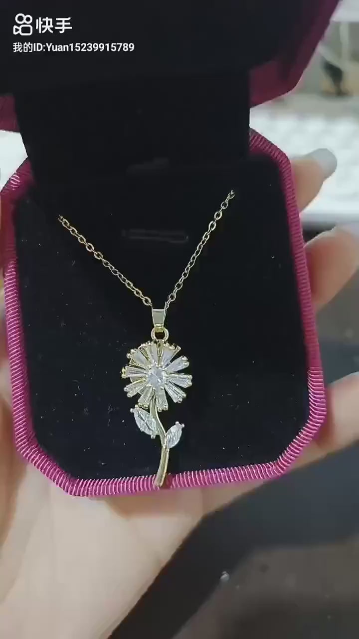 Sunflower Design Gold Plated Zircon Pendant