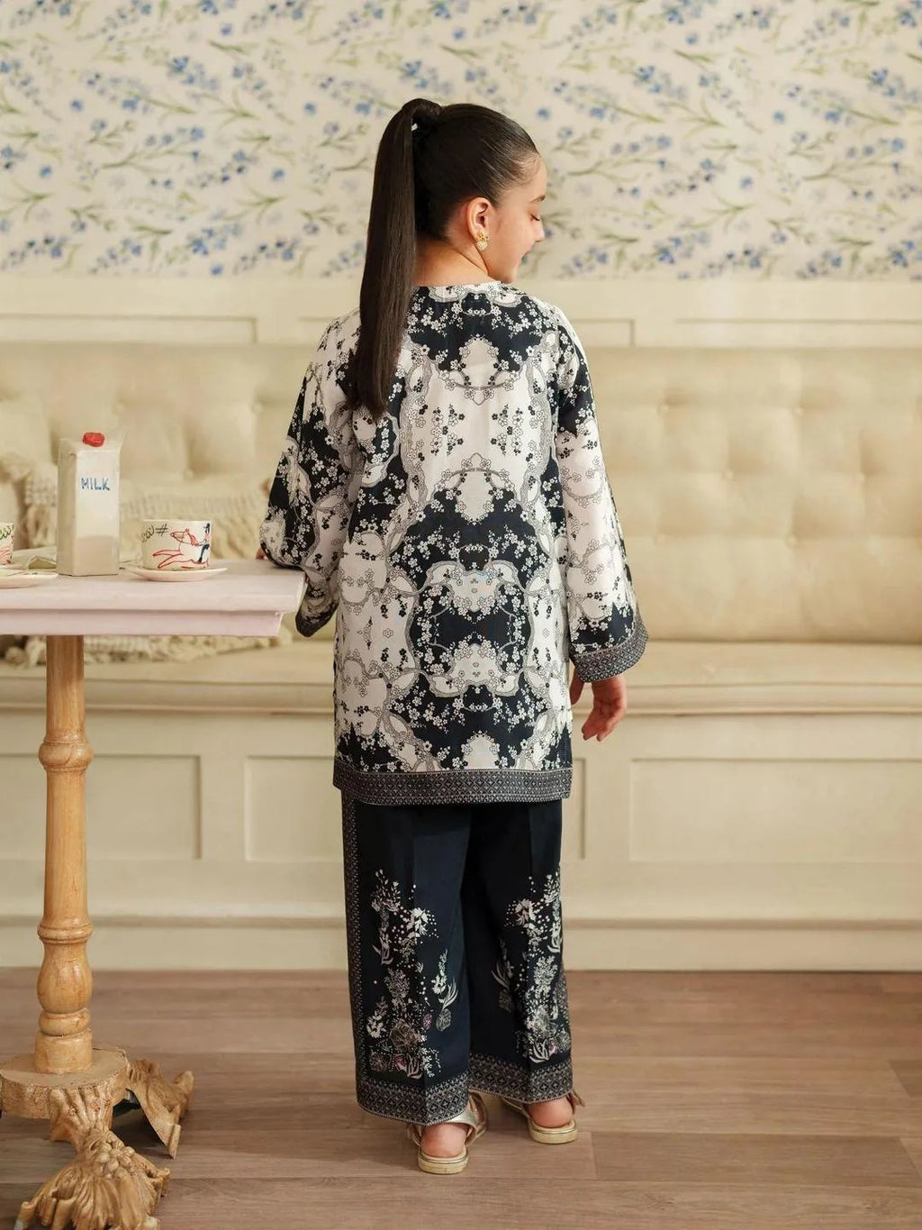 2 Pcs Girl's Lawn Printed Shirt And Trouser Suit