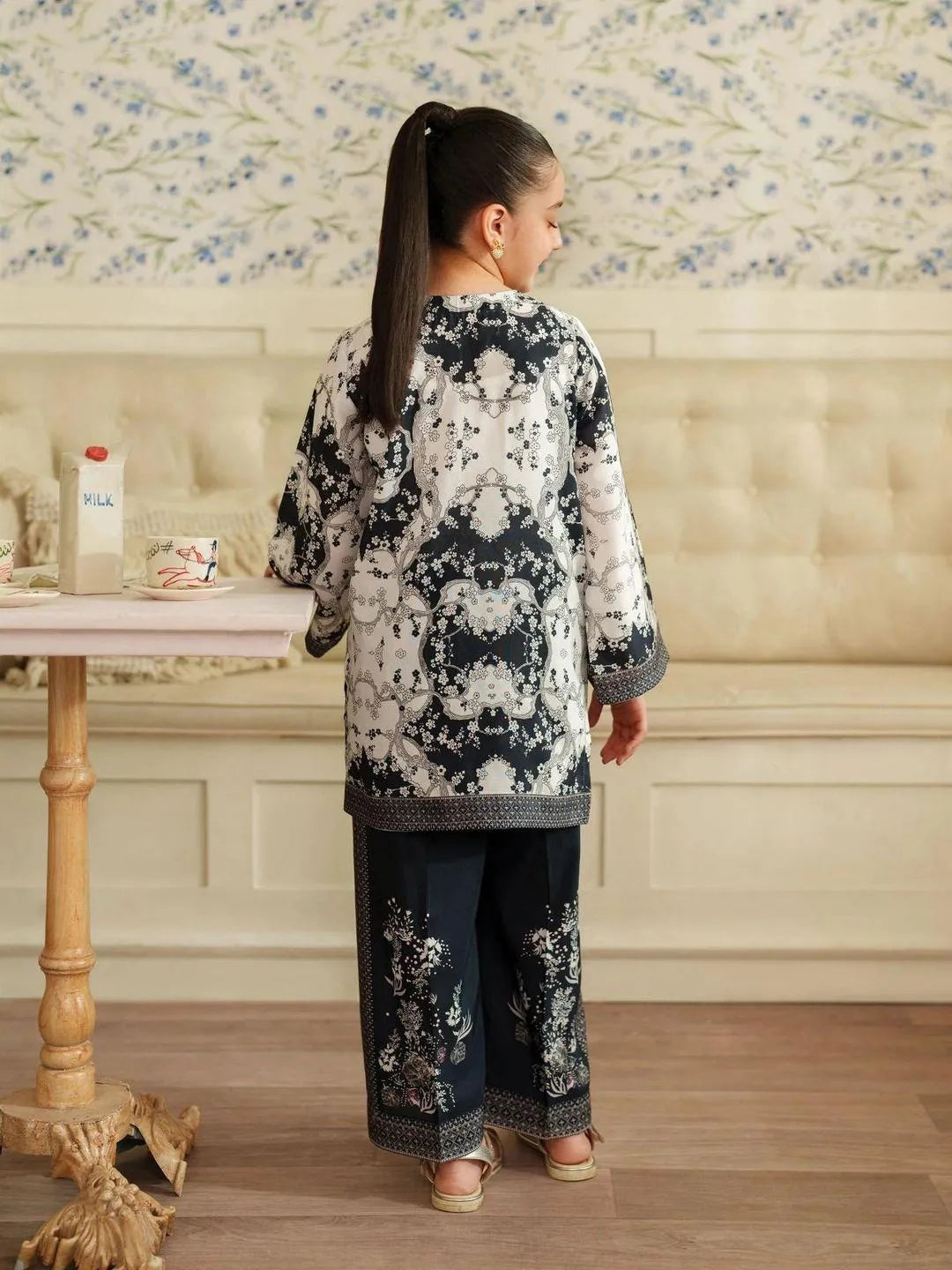 2 Pcs Girl's Lawn Printed Shirt And Trouser Suit