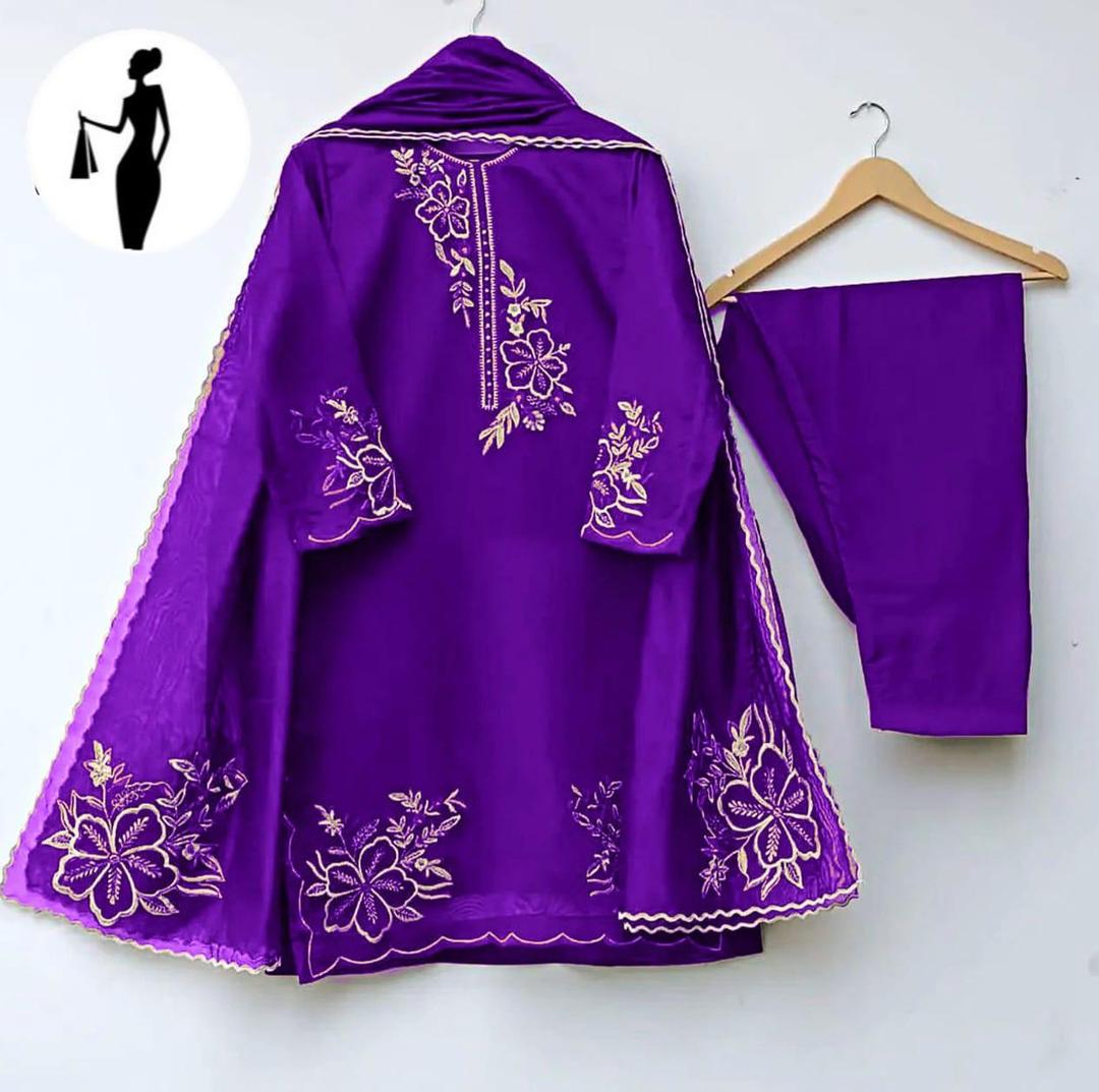 3 Pcs Women's Stitched Embroidered Suit