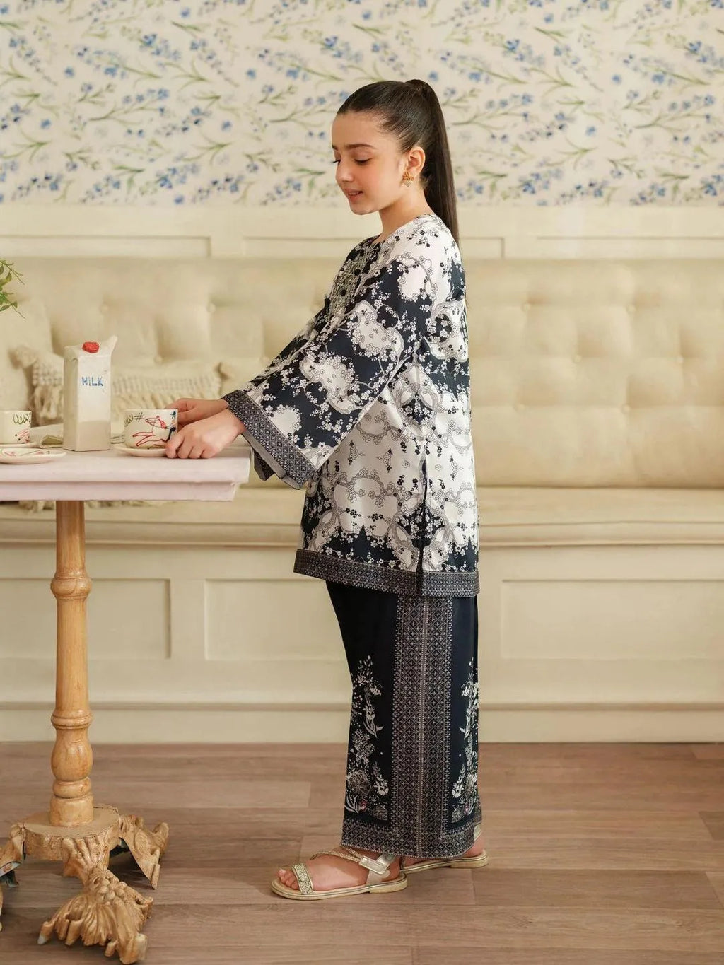 2 Pcs Girl's Lawn Printed Shirt And Trouser Suit