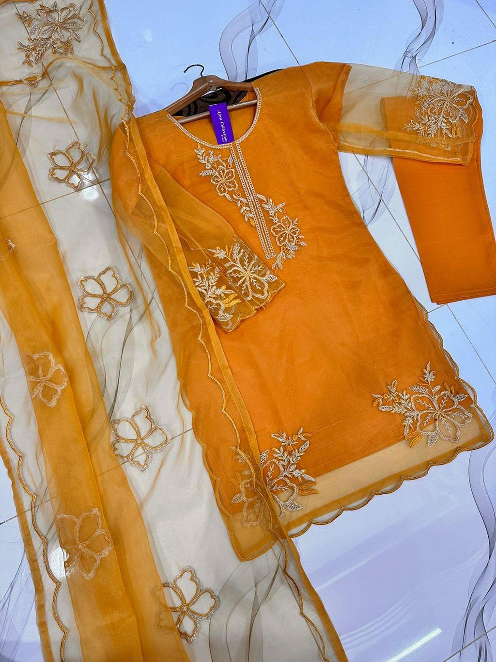 3 Pcs Women's Stitched Embroidered Suit