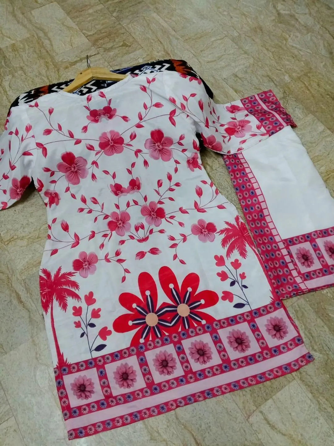 2 Pcs Women's Stitched Swiss Lawn Printed Co-Ord Set