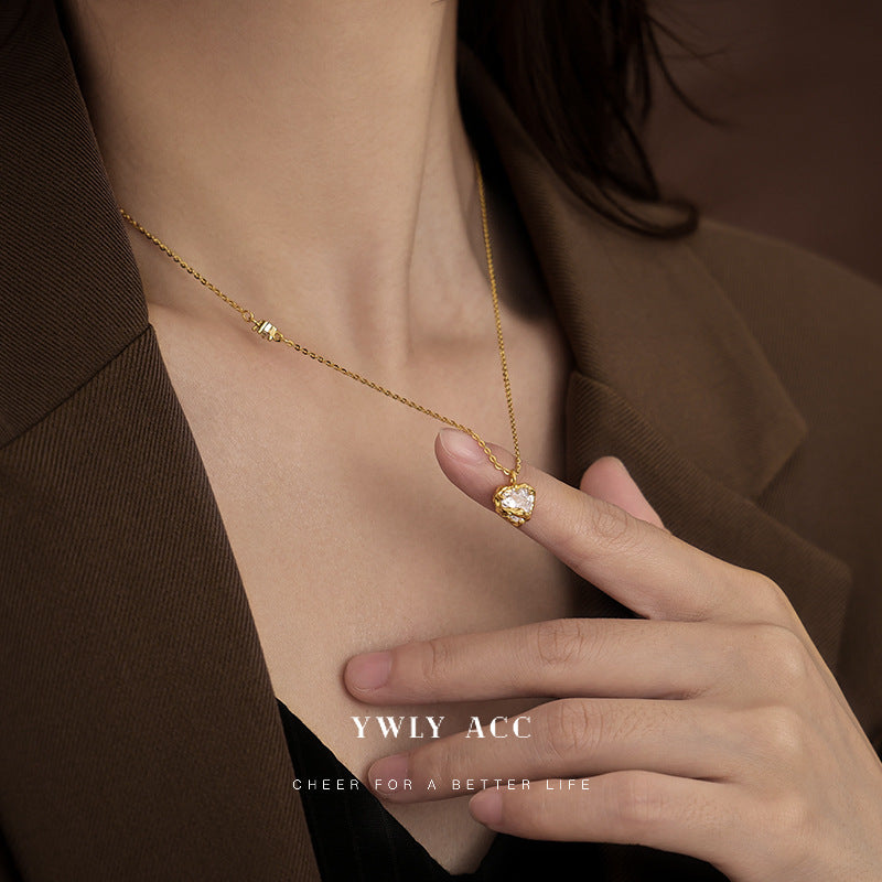 European and American irregular love shape zircon pendant necklace for women ins style shiny design sweater chain necklace for women