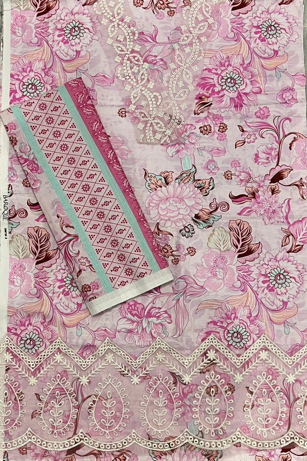 3 Pcs Women's Unstitched Printed Suit