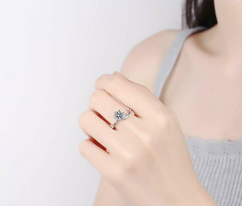 Cubic Zirconia Ring Adjustable