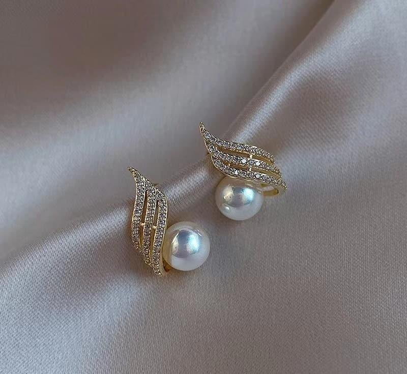 Elegant Pearl Studs