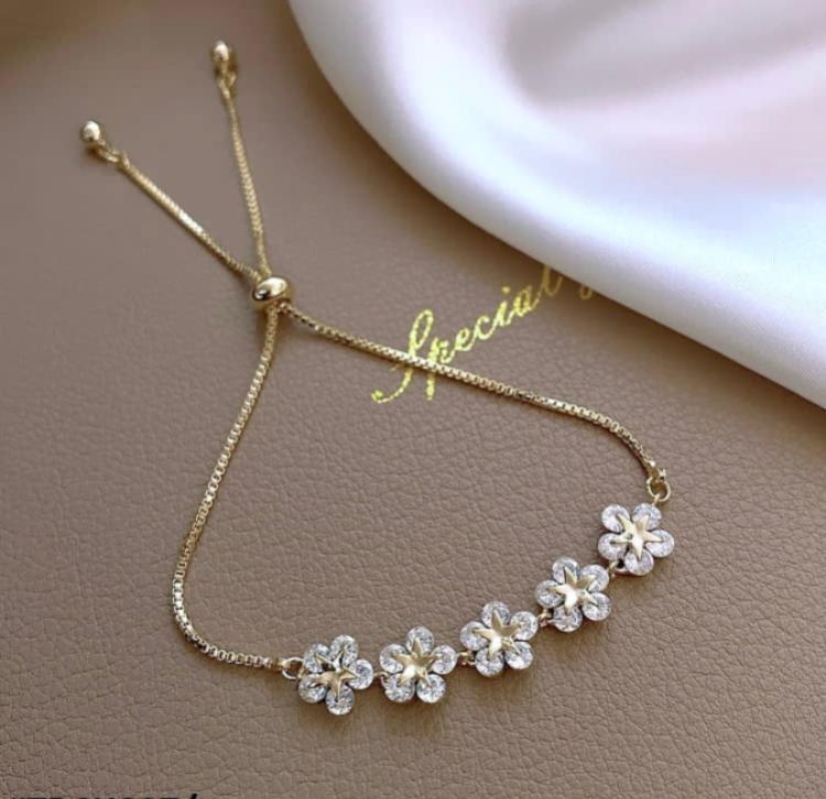 1 Pc Gold Plated Rhinestone Charm Bracelet