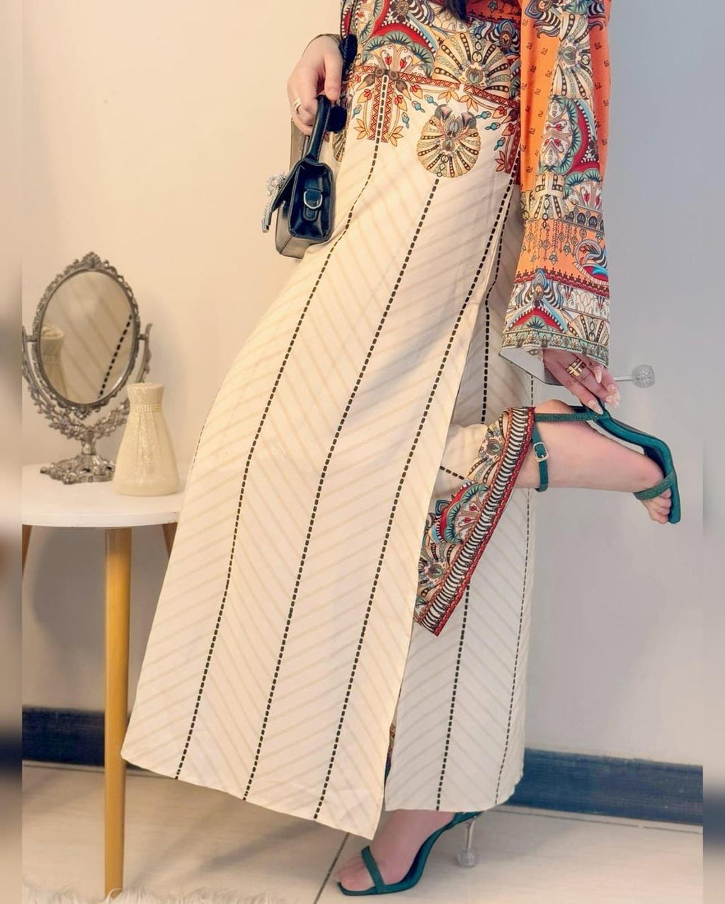 Stylish Women's Stitched Printed Shirt And Trouser Set - 2 Pcs